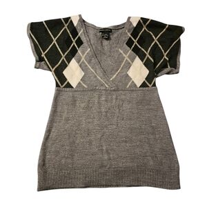 New York & Company Gray Black V-Neck Sweater